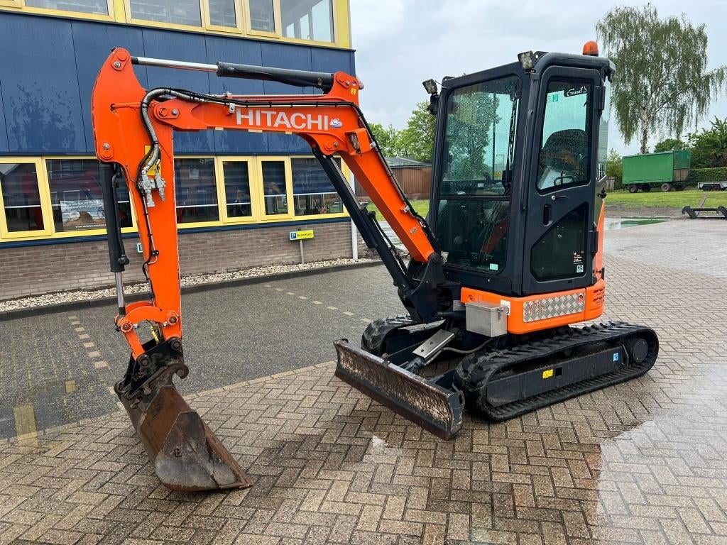 Hitachi ZX26U-5A CR graafmachine minigraver, Enlèvement, Excavatrice