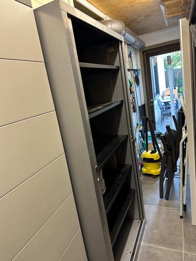 Roldeurkast / archiefkast, Ophalen, Gebruikt, 100 tot 150 cm, Metaal
