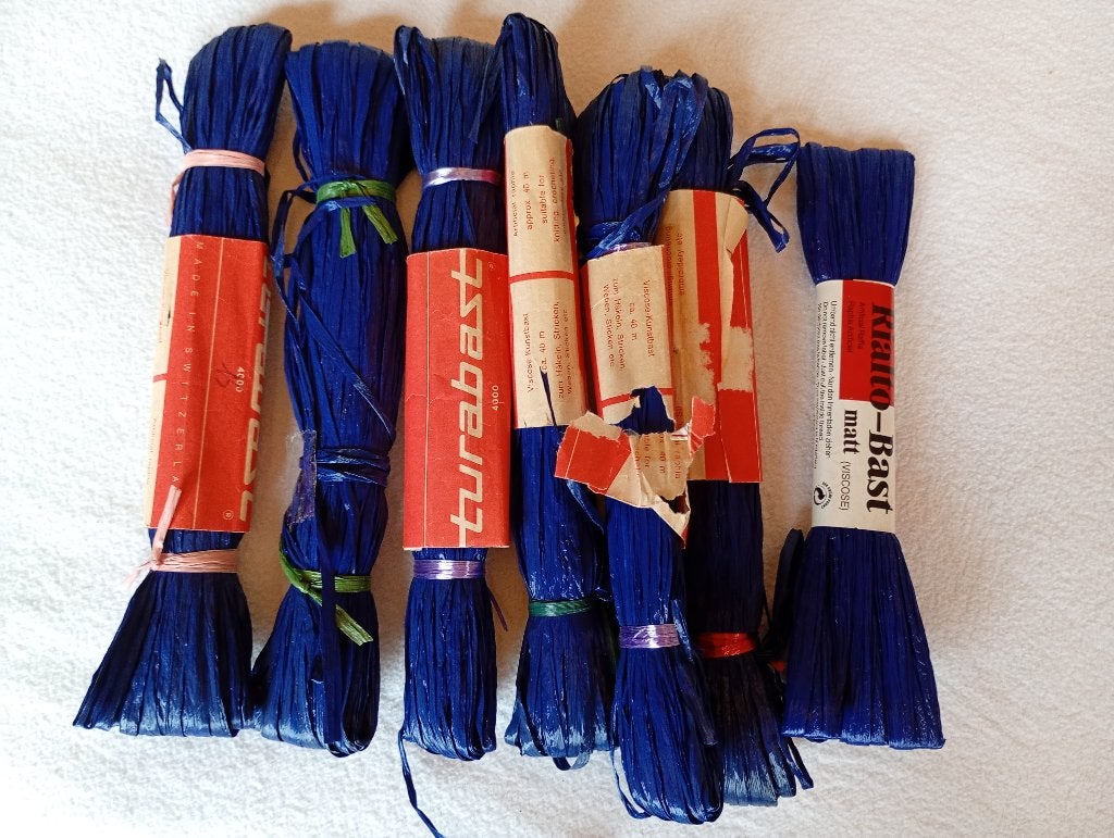 Rialto bast viscose raffia donker blauw 7x, Ophalen of Verzenden, Nieuw, Blauw, Knutselmateriaal