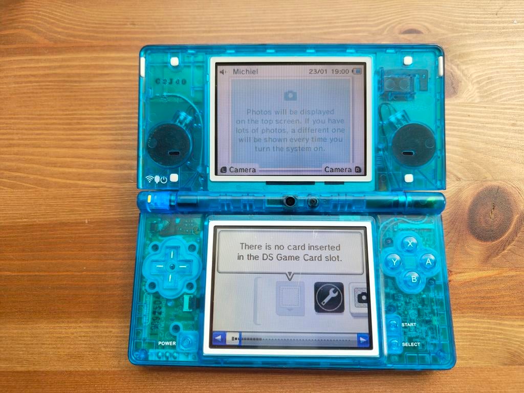 Nintendo DSi met oplader, Ophalen, Dsi