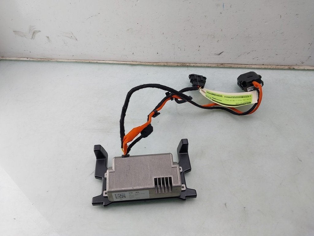 REGULATEUR DE TENSION Passat Variant (3G5) (|5Q0907155C|), Dhr. J. Ham, Volkswagen, Administratie@autoham.nl, Utilisé
