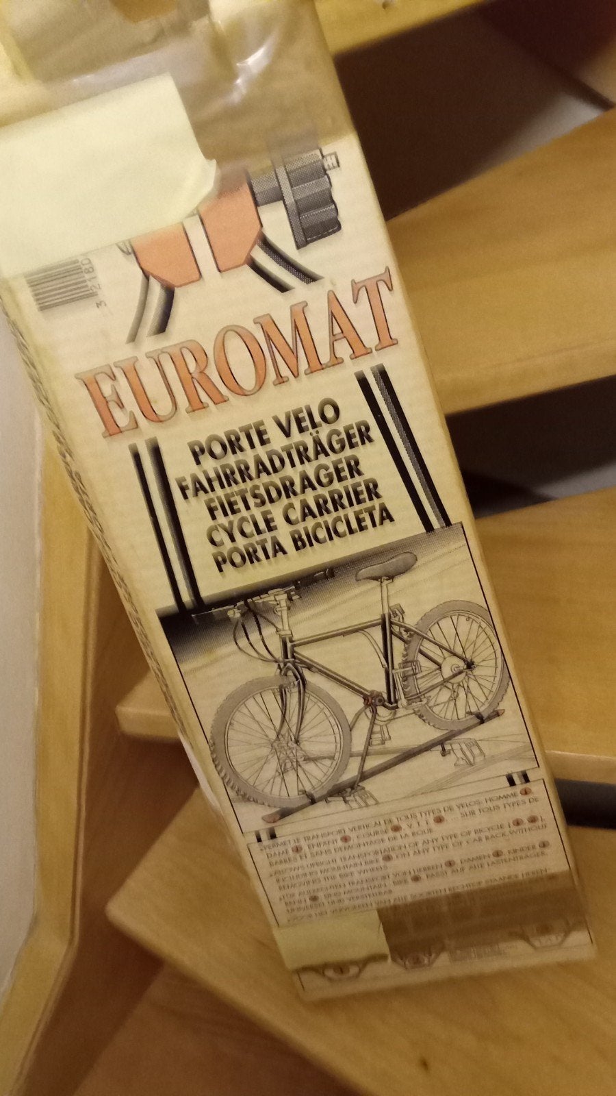 av porte vélo euromat noir cycle carrier faire offre 15€, Vélos & Vélomoteurs, Accessoires vélo | Porte-bagages, Enlèvement ou Envoi