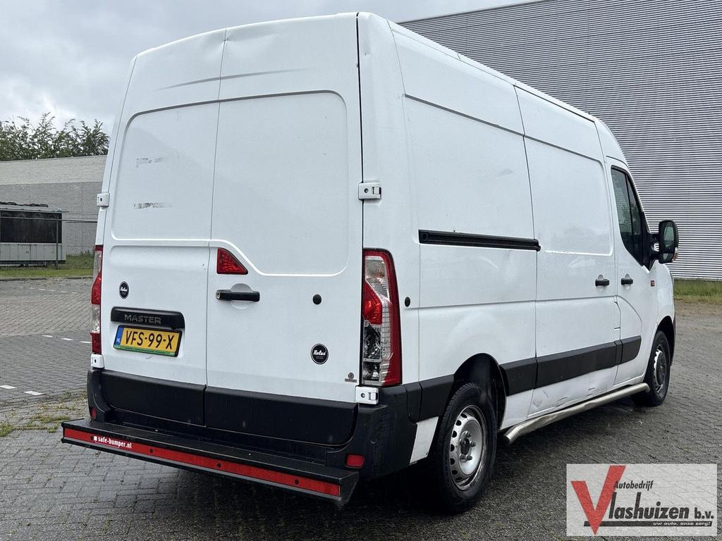 Renault Master T35 2.3 dCi 150 L2H3 Energy Euro 6 | € 9.950,, Auto's, Bestelwagens en Lichte vracht, Automaat, Renault, 185 g/km