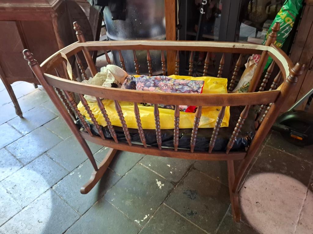 Houten schommelwieg, Antiek en Kunst, Ophalen