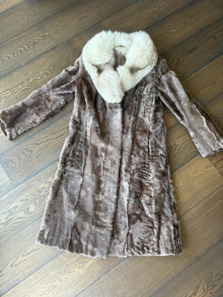 Bontjas ‘Fourrures De Castor’, Kleding | Dames, Ophalen of Verzenden, Zo goed als nieuw, Maat 36 (S), Bruin