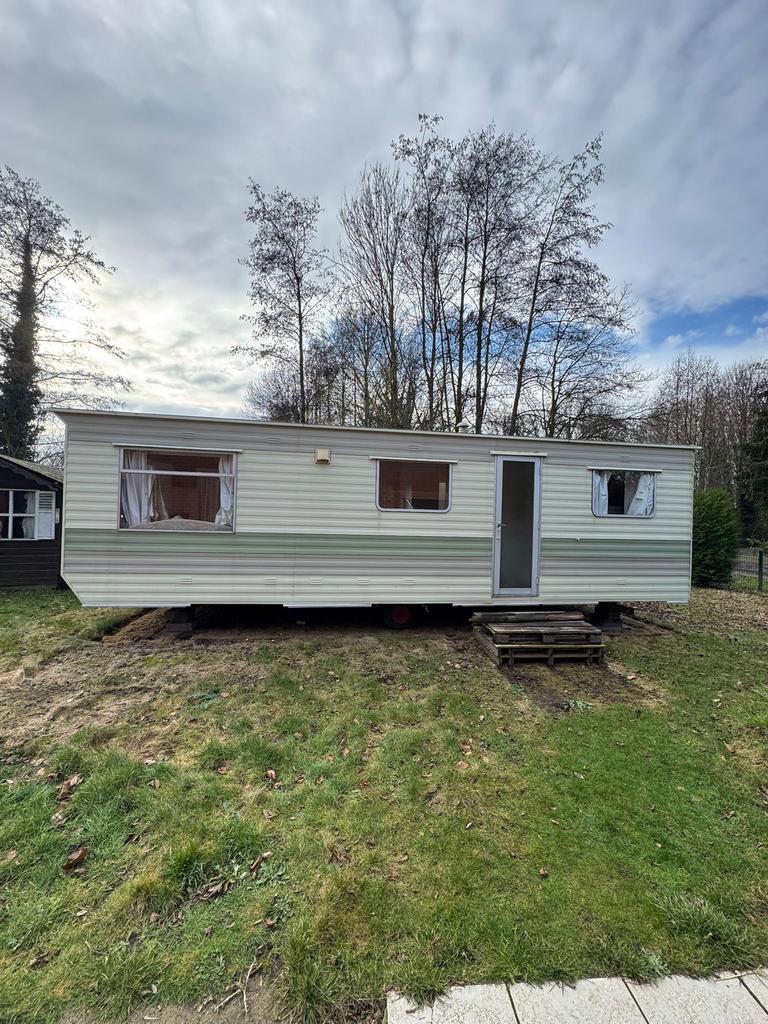 Stacaravan - 8m x 3m - 2 slaapkamers, Tot en met 4