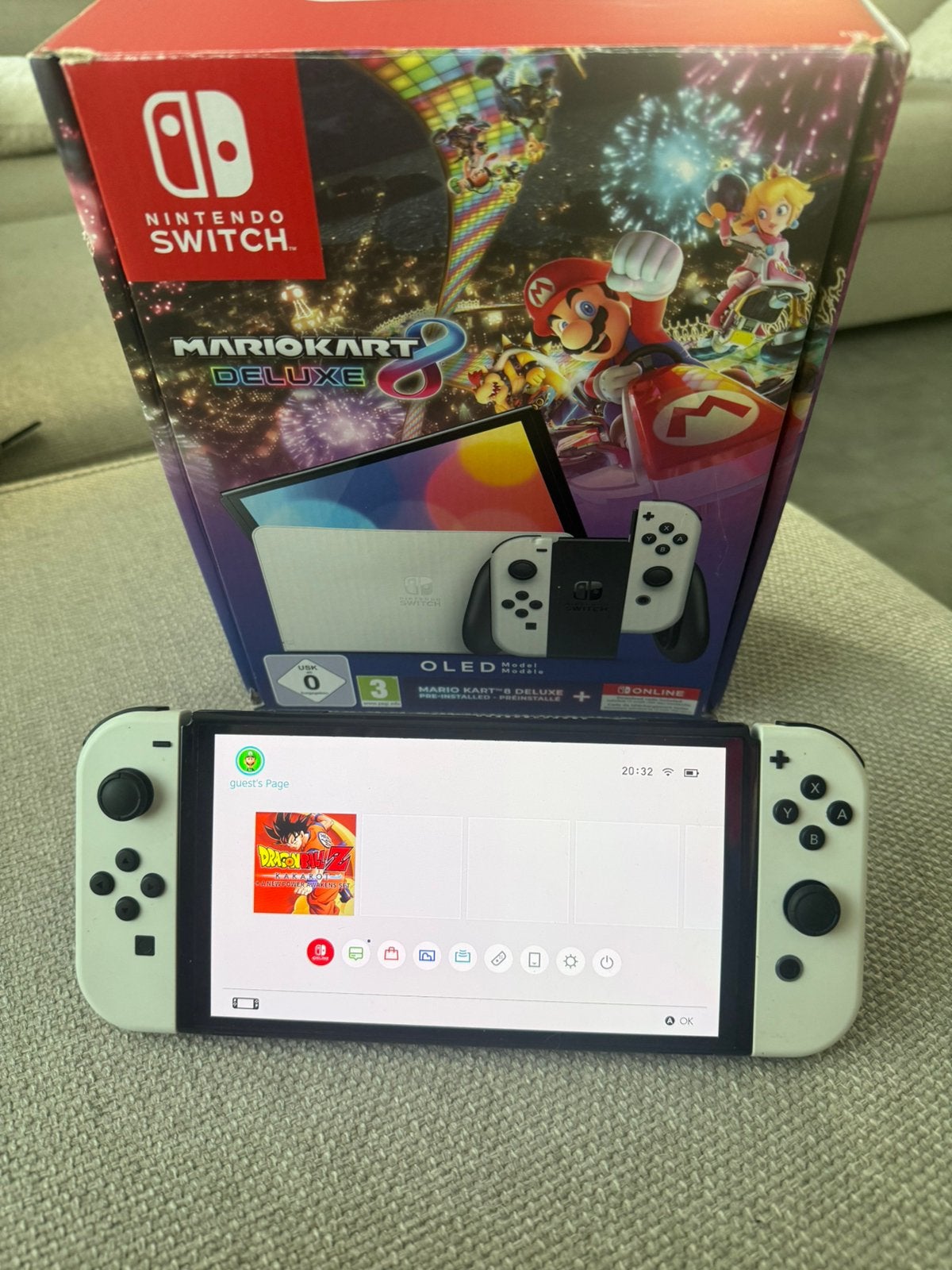 Version Nintendo Switch Oled en vente, Switch OLED, Comme neuf, Enlèvement, Avec jeux