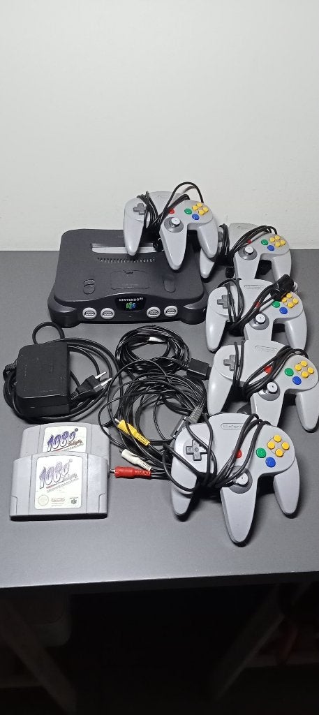 Nintendo 64 – Console + Expansion Pak + 5 manettes + jeux, Games en Spelcomputers, Spelcomputers | Nintendo 64, Ophalen of Verzenden