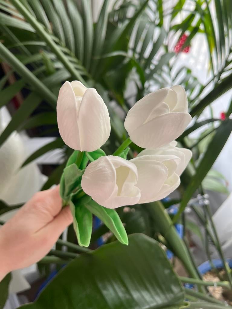 5 tulipes blanches artificielles, Enlèvement ou Envoi