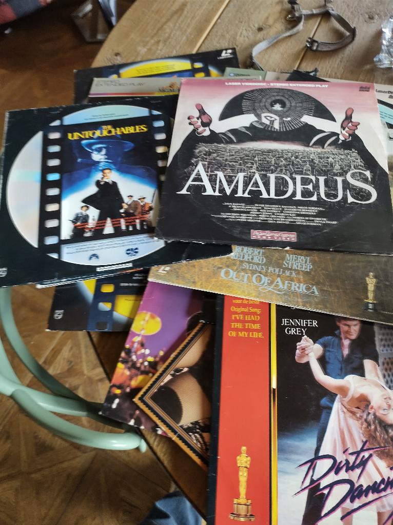 Laserdiscs, Verzamelen, Overige Verzamelen, Ophalen of Verzenden, Zo goed als nieuw