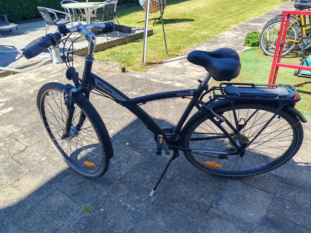 4 Vélo en très bonne état lire l annonce, Enlèvement