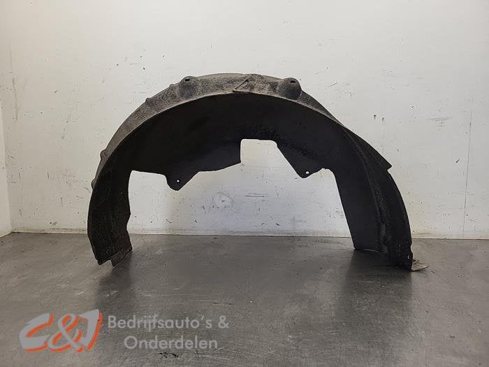 Passage de roue d'un Volkswagen Caddy, Volkswagen, -, 3 mois de garantie, Utilisé
