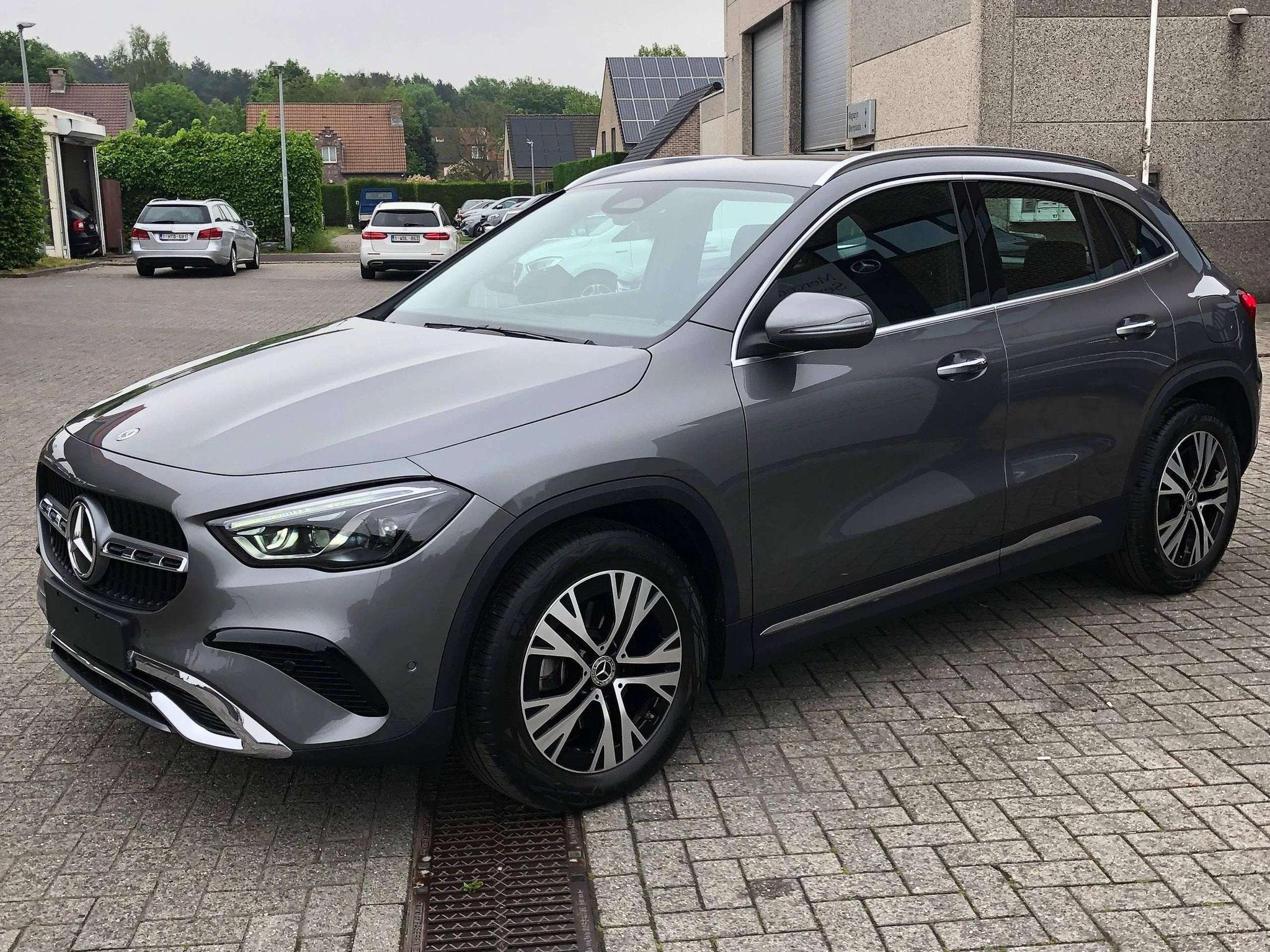 Mercedes-Benz GLA 180 7G-DCT Artico leder, Keyless GO, Sfeer, Auto's, Gebruikt, Zwart, 4 cilinders, Leder