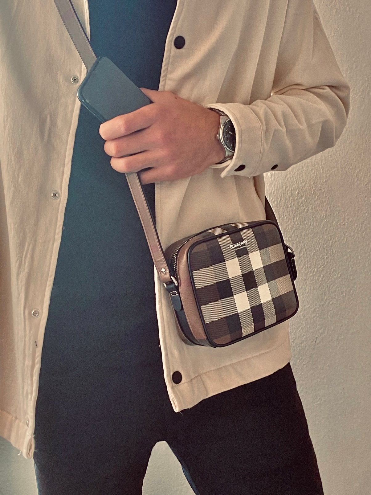 Saccoche Unisexe Burberry Authentique, Bijoux, Sacs & Beauté, Autres marques, Cuir, Comme neuf, Brun