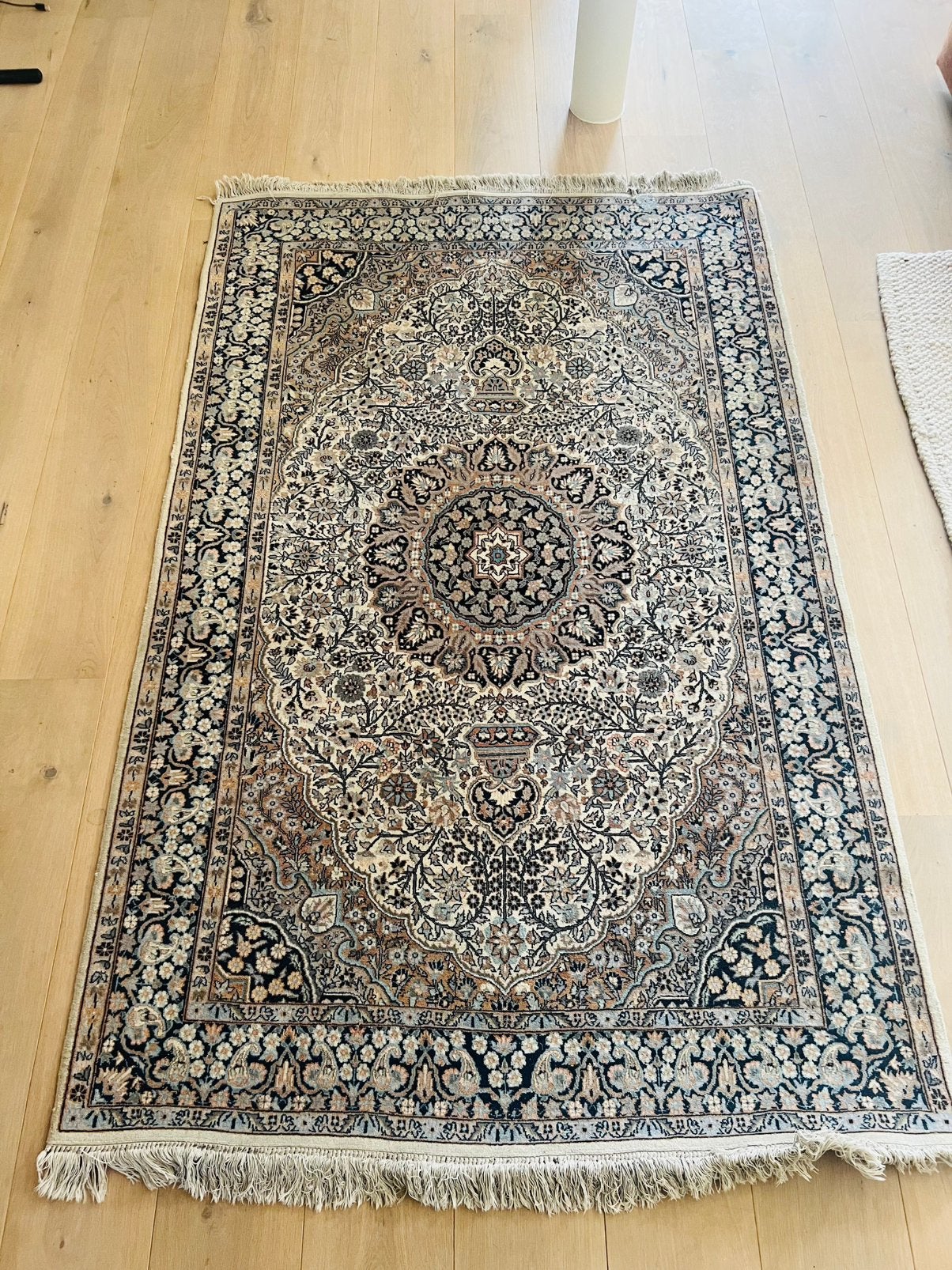 Handgewoven Perzisch tapijt, Huis en Inrichting, Ophalen, Zo goed als nieuw