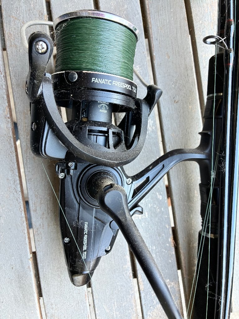 2x Reaper Static Deadbait (3.60m) + 2x vrijloopmolens 7000, Watersport en Boten, Hengelsport | Algemeen, Ophalen, Zo goed als nieuw