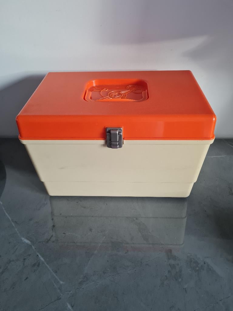 vintage naaidoos, naaikoffer 36 x 24 x h23 cm, Ophalen of Verzenden