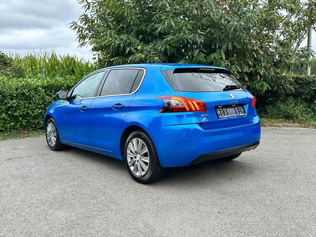 PEUGEOT 308 AUTOMATIQUE 1.5 BLUEHDI (2021) – 130 CH – EAT8, https://public.car-pass.be/vhr/fab53266-e327-459c-b7b0-99e0eec2787e