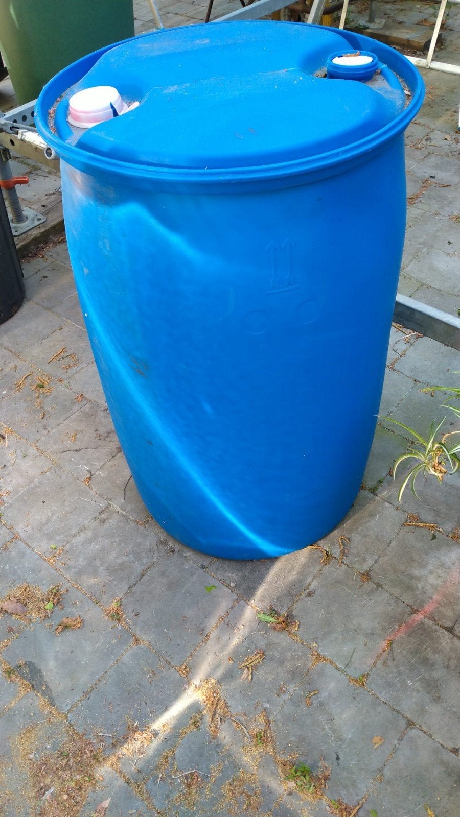 Baril en plastique bleu 200 litres, Enlèvement