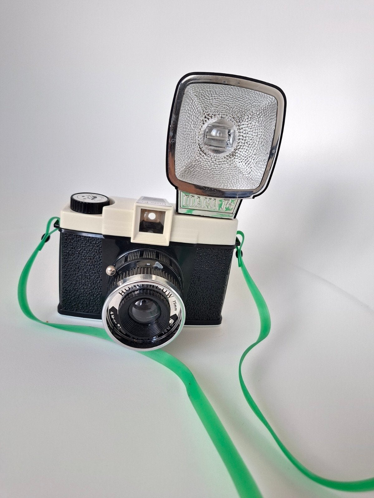 Diana F+ camera van Lomography, Audio, Tv en Foto, Ophalen, Zo goed als nieuw, Compact, Overige Merken