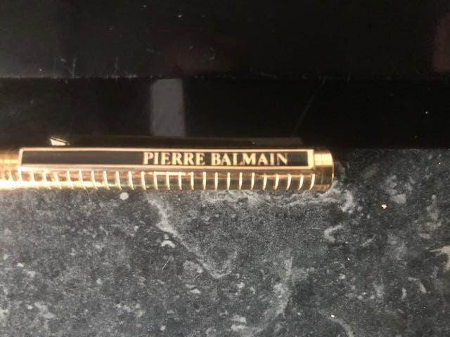 Balmain pierre, Collections, Enlèvement
