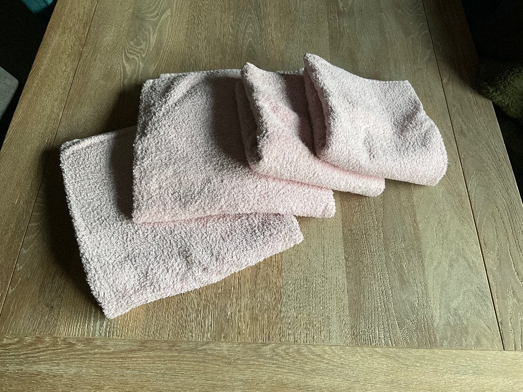 Badhanddoeken Van Der Valk 4 stuks, Ophalen of Verzenden, Nieuw, Roze, Handdoek