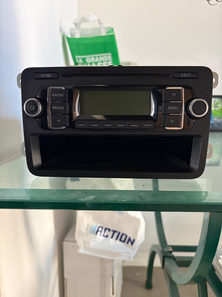 Autoradio d’origine Volkswagen golf 6, Autos : Divers, Autoradios, Comme neuf, Enlèvement