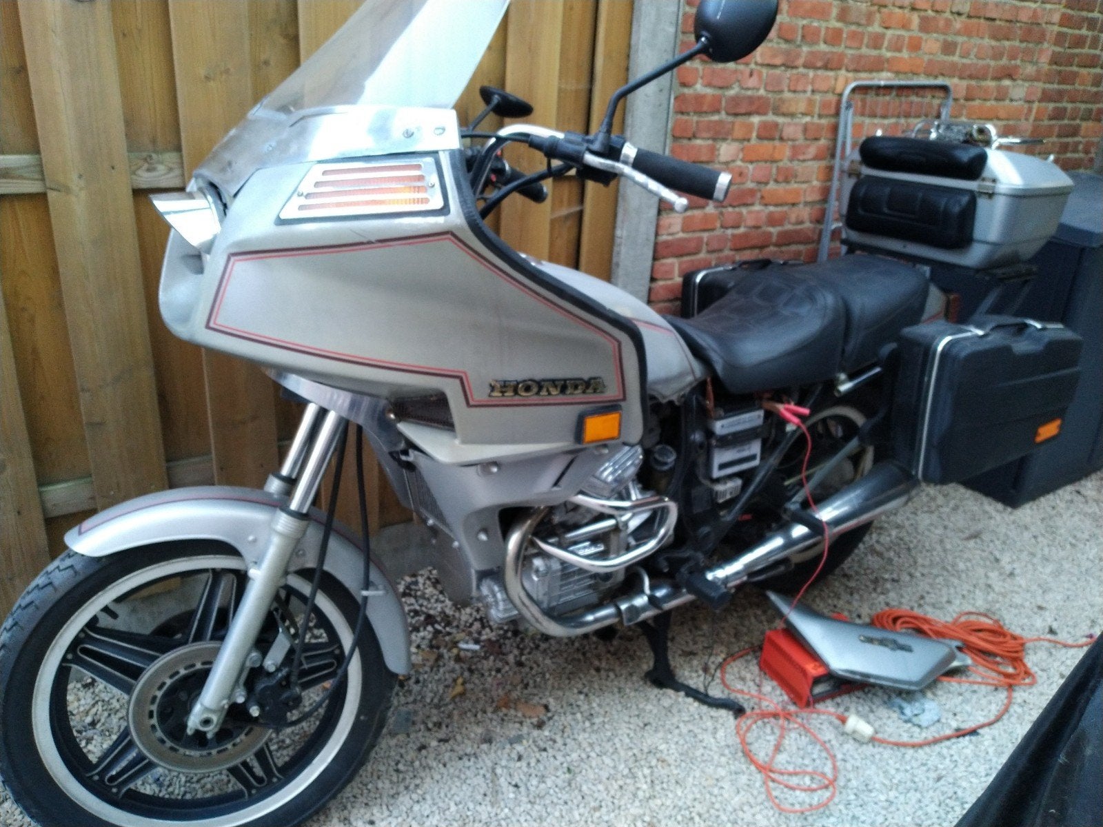 Honda gl500 silverwing 1982, Motoren