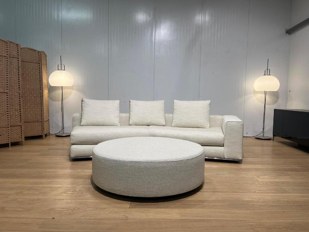 TAPISSÉ NEUF Minotti Hamilton angle + pouf, Maison & Meubles, Canapés | Salons, Neuf, Banc d'angle, Quatre personnes ou plus, 250 à 300 cm