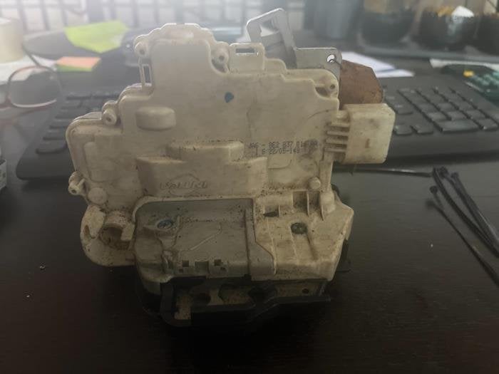 Serrure portière mécanique 2portes droite d'un Audi A4, -, 3 mois de garantie, Utilisé, -