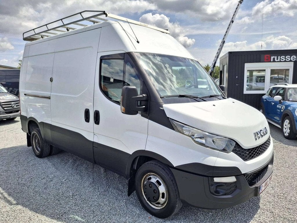 Iveco Daily 40-150 3.0, Autos, Camionnettes & Utilitaires, Achat, 227 g/km, Entreprise, Boîte manuelle