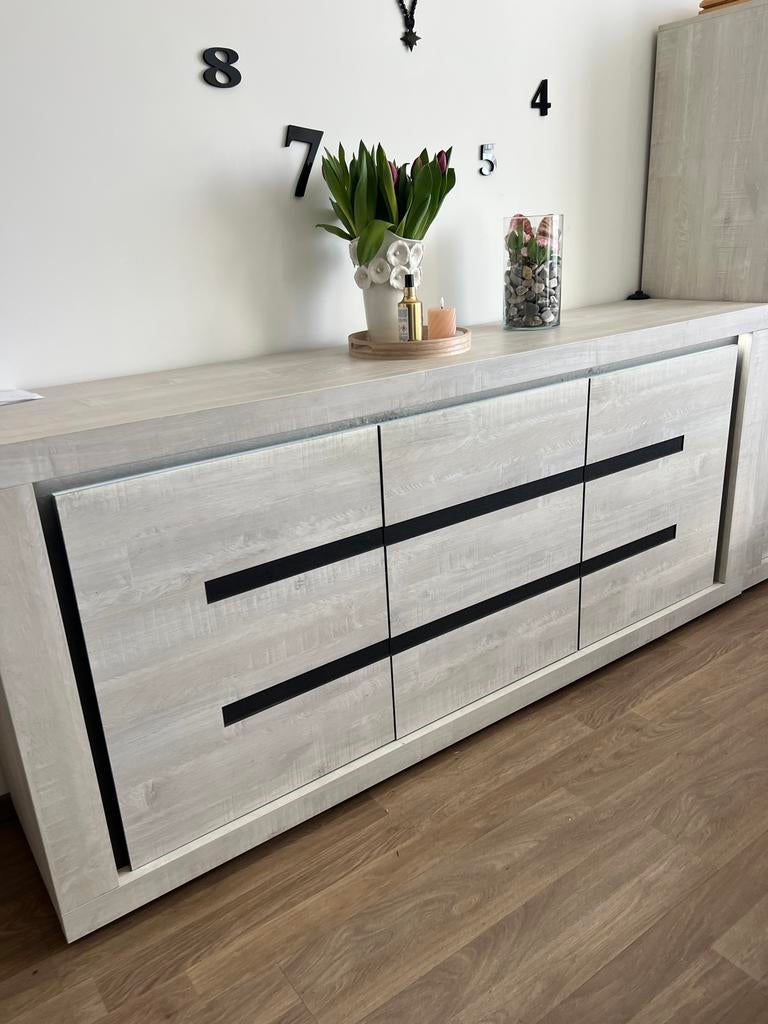 Mobilier, Enlèvement, Comme neuf