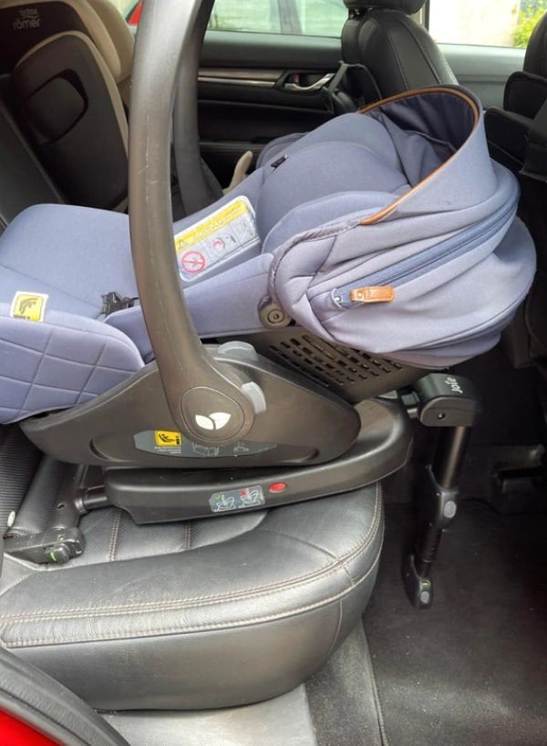 Joie i-Level Signature met ligstand en Isofix-basis, Enfants & Bébés, Sièges auto, Enlèvement ou Envoi, Isofix