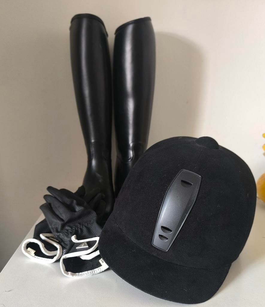 Paardrijkleding, Dieren en Toebehoren, Ophalen