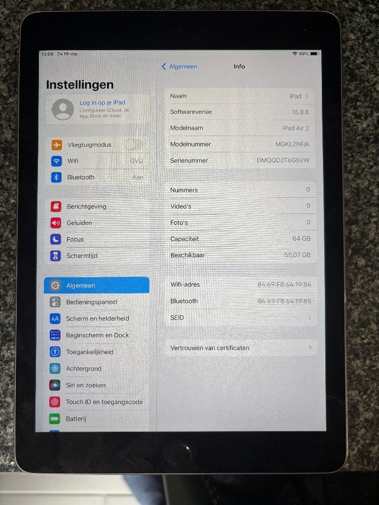 iPad Air 2 (MGKL2NF-A), Computers en Software, Ophalen, Gebruikt, 64 GB