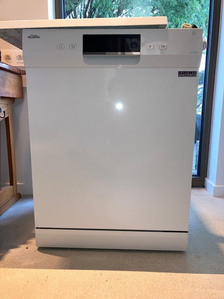 Vaatwas los of semi-inbouw, zeer goede staat, Elektronische apparatuur, Vaatwasmachines, Ophalen, Gebruikt, Tussenbouw, Minder dan 10 liter