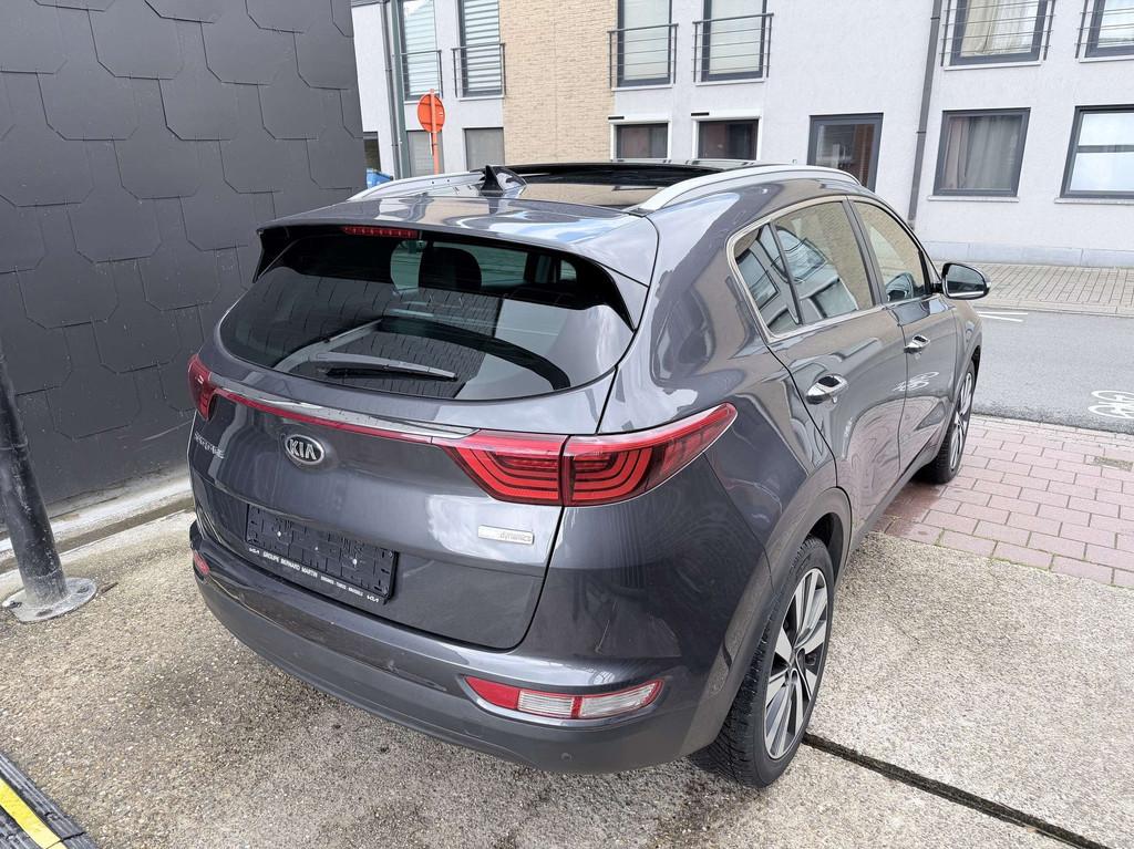 Kia Sportage 1.7 CRDi Edition Fusion | Navigatie | Camera |, Auto's, Stof, Gebruikt, https://public.car-pass.be/vhr/8a7dbb20-e9fa-4705-9c1e-971fd9f56f34