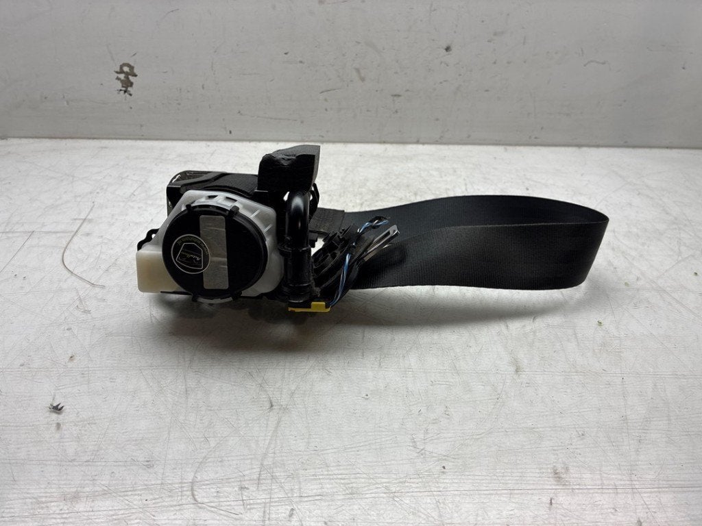 CEINTURE DE SECURITE AVANT GAUCHE Golf VII Variant (AUVV), Volkswagen, Volkswagen AG, Utilisé, Kundenbetreuung@volkswagen.de