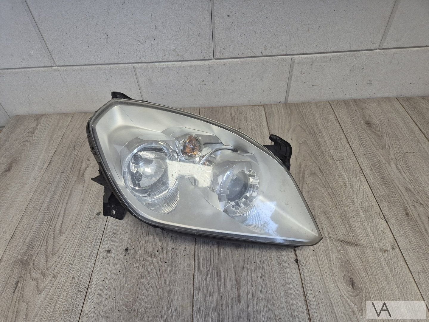 Opel Tigra twintop 2004 - 2010 koplamp rechts zilver €100, Auto-onderdelen, Verlichting, Opel, Gebruikt, Ophalen of Verzenden