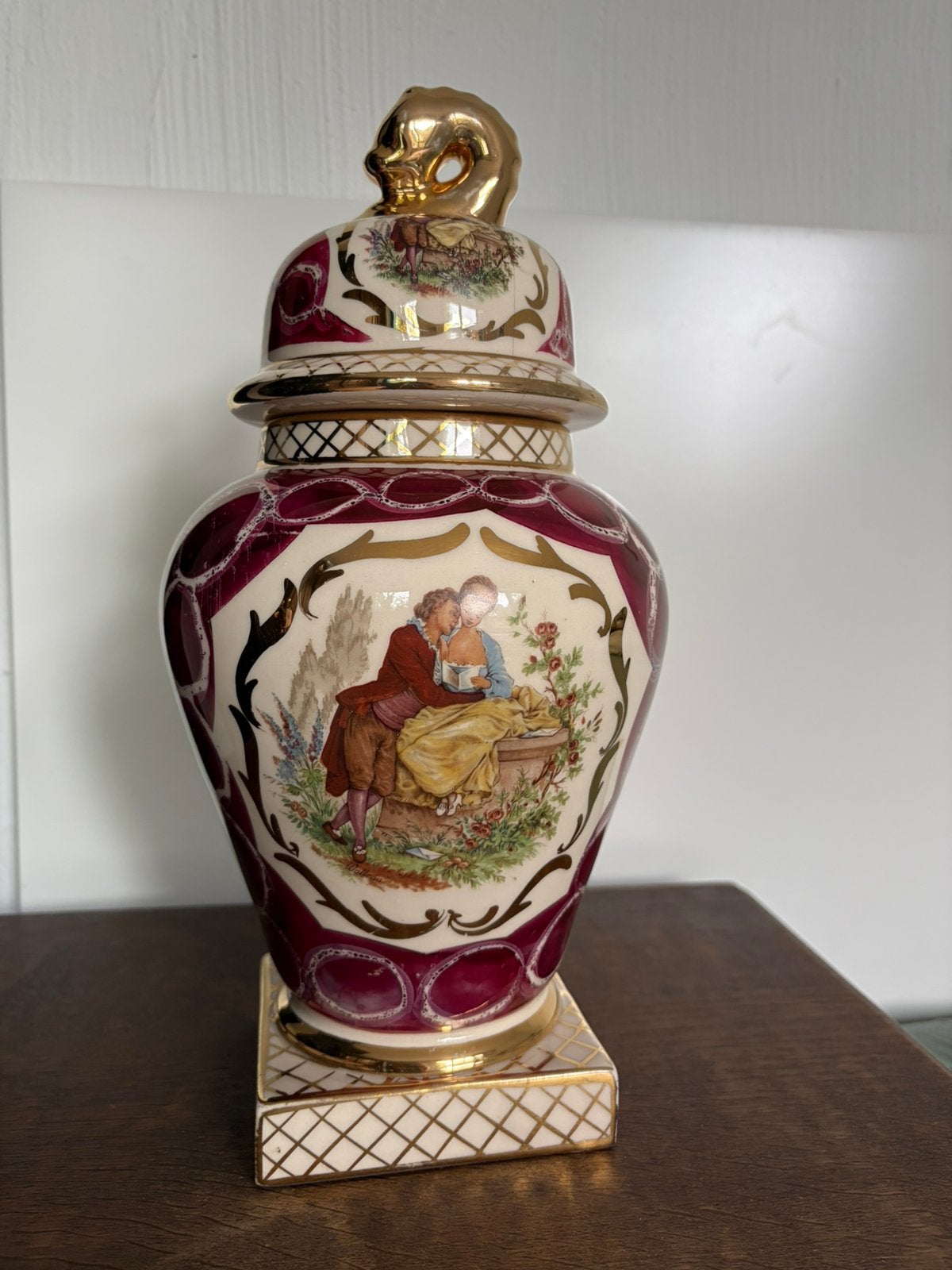 Grande urne décorative – scène galante, Antiquités & Art, Enlèvement ou Envoi