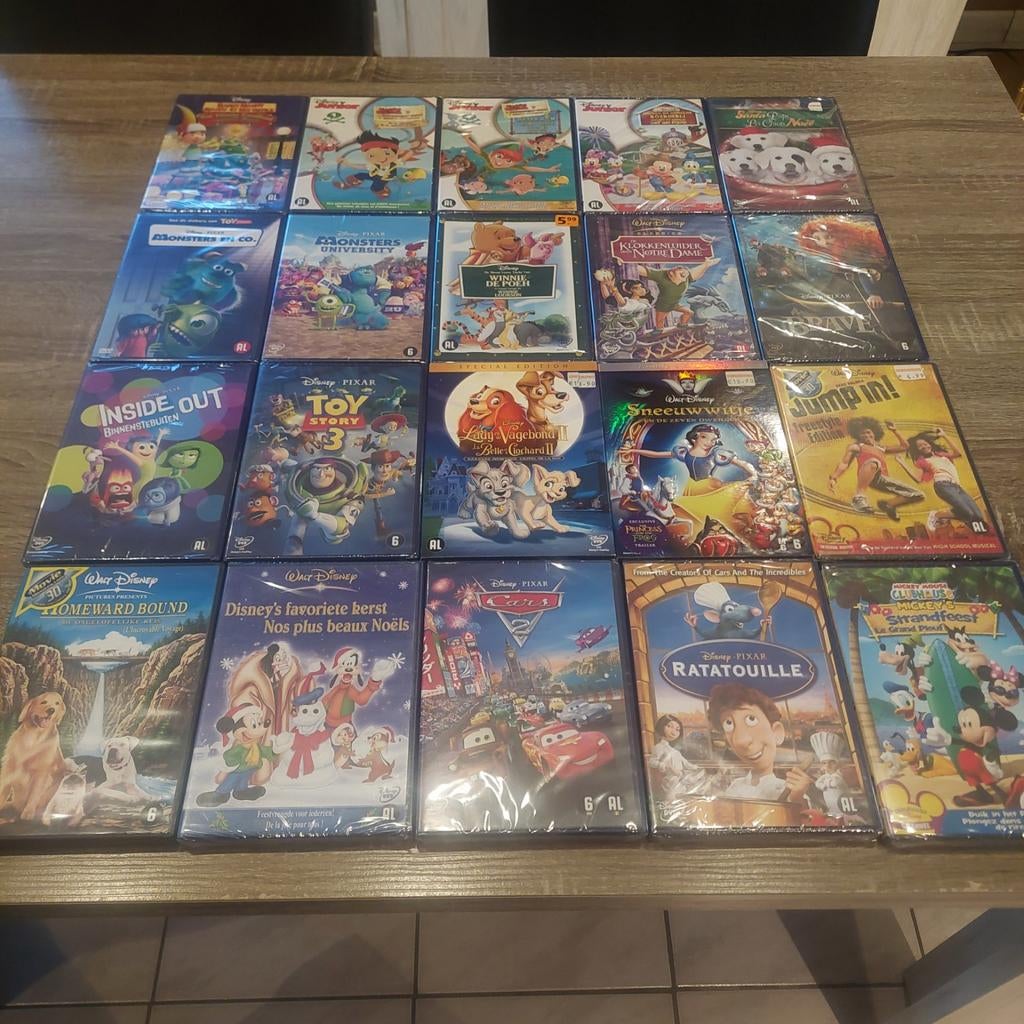 Lot DVD's: Walt Disney films (sealed), Enlèvement ou Envoi