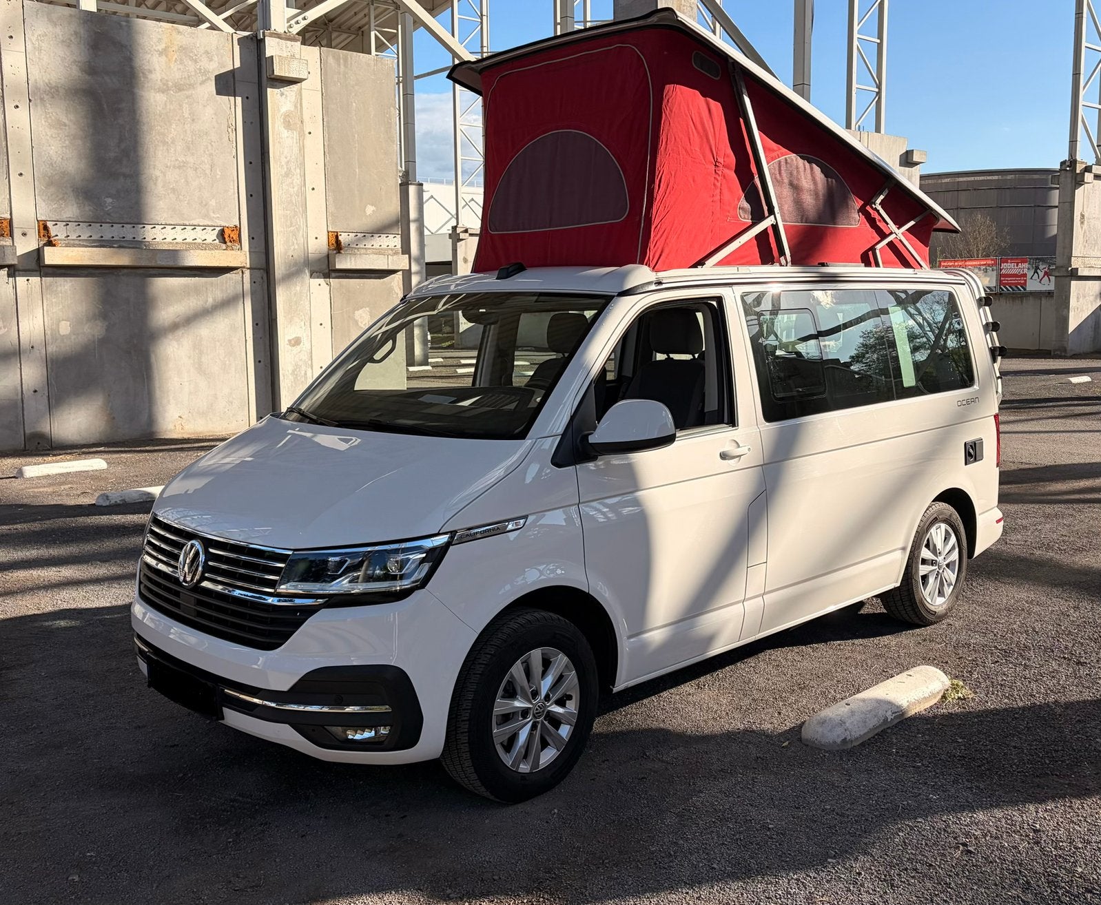 VOLKSWAGEN T6.1 CALIFORNIA OCEAN DSG ENTIÈREMENT LED 2021, Jusqu'à 4, Entreprise, Volkswagen, Diesel