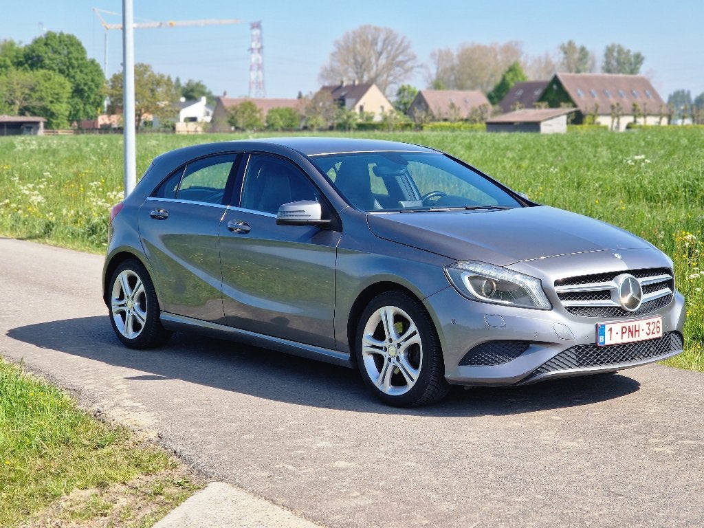 Mercedes A180 automaat, Auto's, Mercedes-Benz, Particulier, A-Klasse, Benzine, Euro 6, Stadsauto, 5 deurs, Automaat, Zilver of Grijs