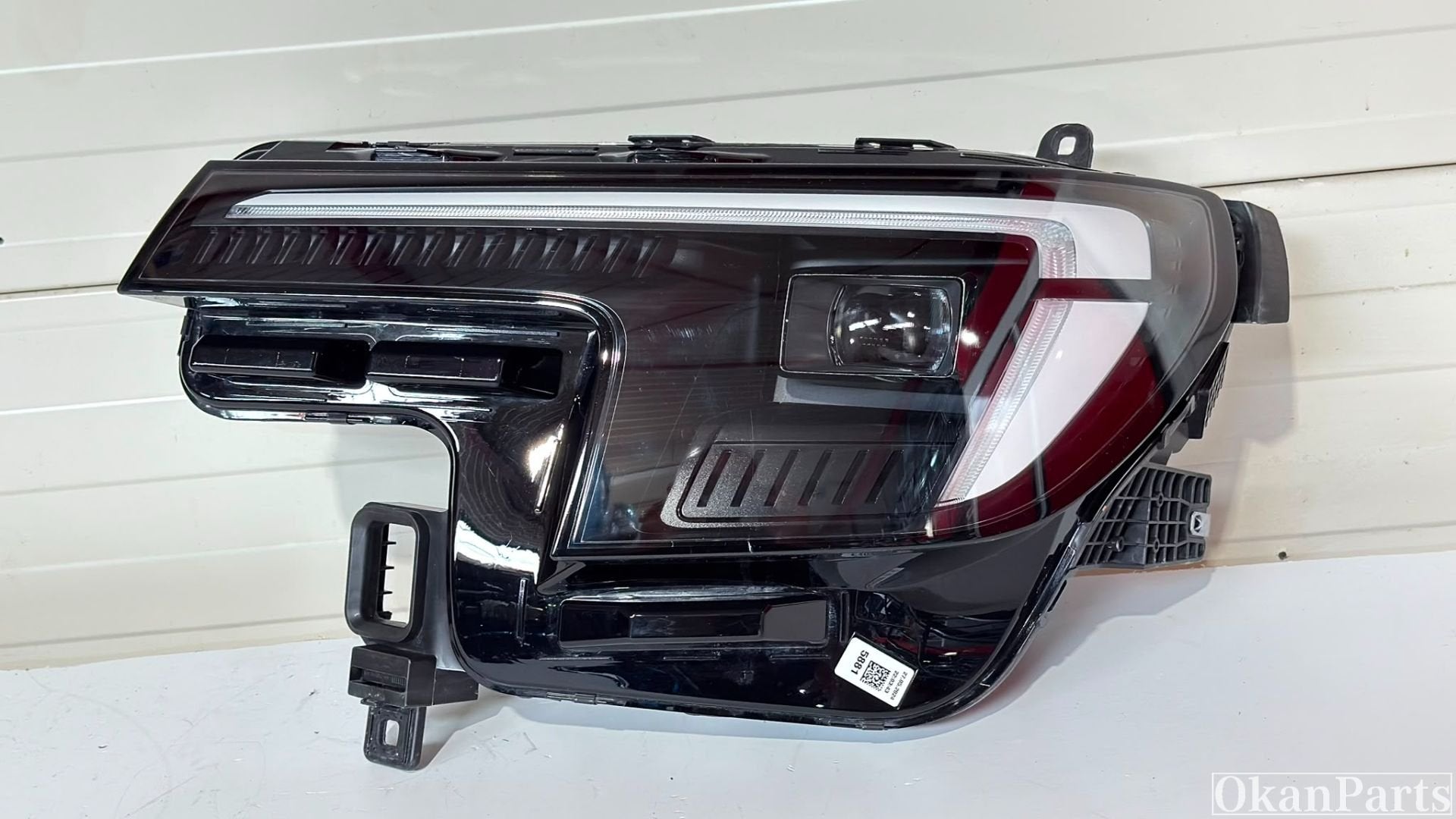 Clignotants LED Ford Explorer VI R2KB-13E015-CG, Fabrikant BV, Utilisé, Info@fabrikant.eu, Fabrikantstraat 1
1000 AA  Amsterdam, NL
