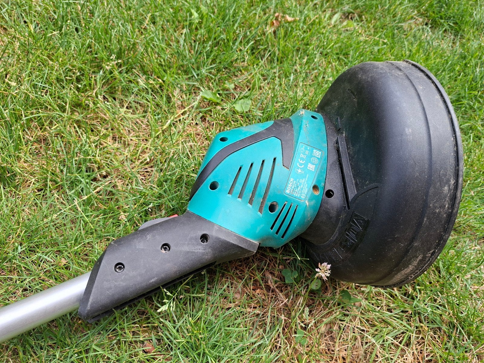 bosch coupe bordures art 23 18 li, Enlèvement, Batterie
