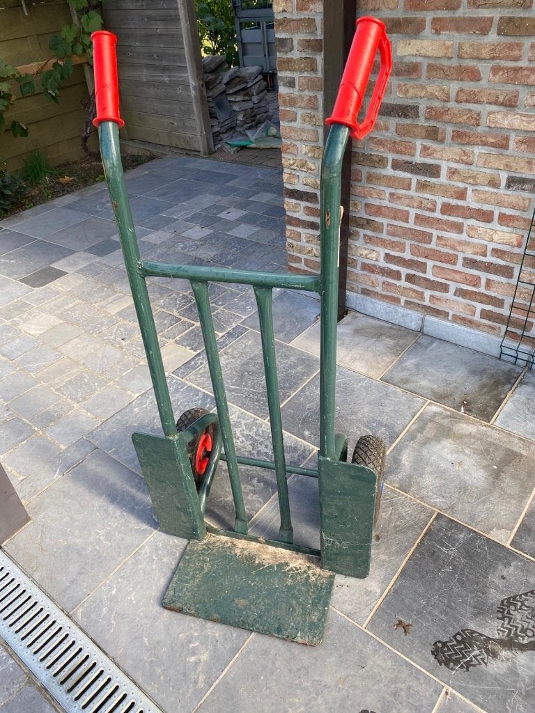 Camion à sacs, Bricolage & Construction, 60 à 80 litres, Enlèvement, Utilisé, Diable