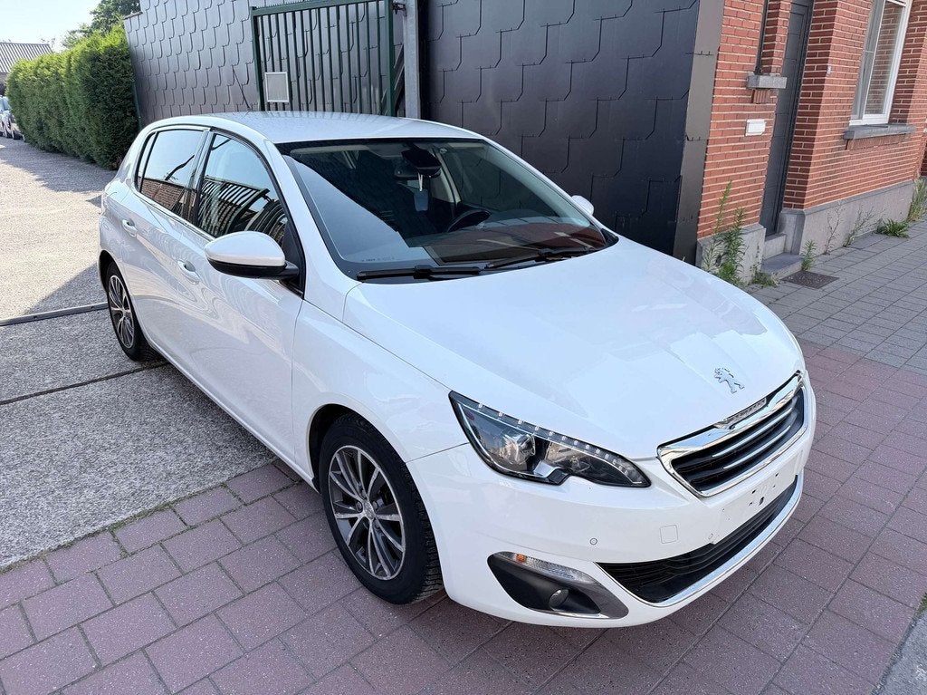 Peugeot 308 1.6 I EDITION ALLURE | AIRCO | NAVI | CRUISE, Auto's, Euro 5, Stof, Gebruikt, Zwart
