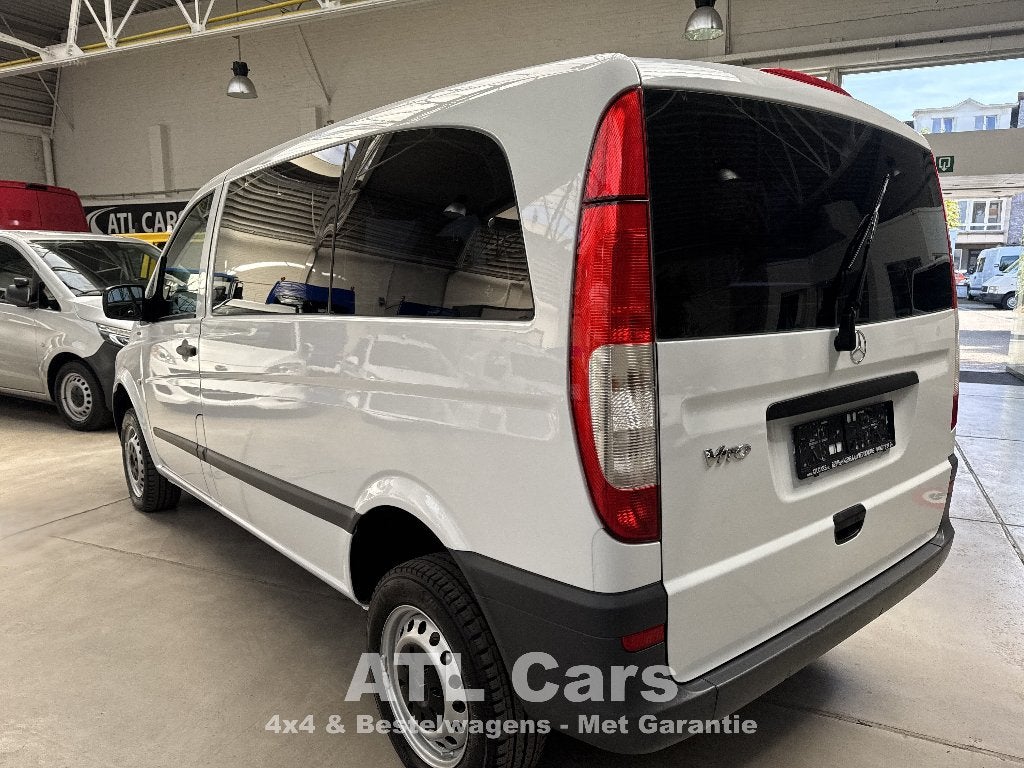 Mercedes Vito 2.1 Diesel | 4X4 | Minibus | Automaat|1ste eig, Auto's, Automaat, Monovolume, 4 cilinders, 2000 kg