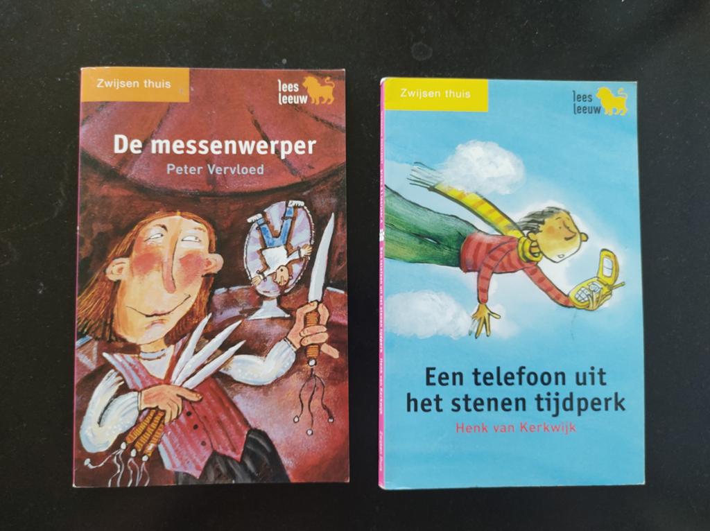 Set van 2 boekjes 'leesleeuw', Zwijsen, groep 6/4e leerjaar,, Boeken, Ophalen of Verzenden, Fictie algemeen