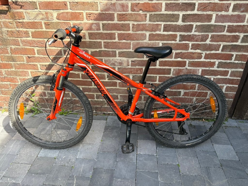 VTT Specialized Hotrock 24" 21 vitesses cadre 13", Autres marques, Frein sur jante, Enlèvement, Utilisé